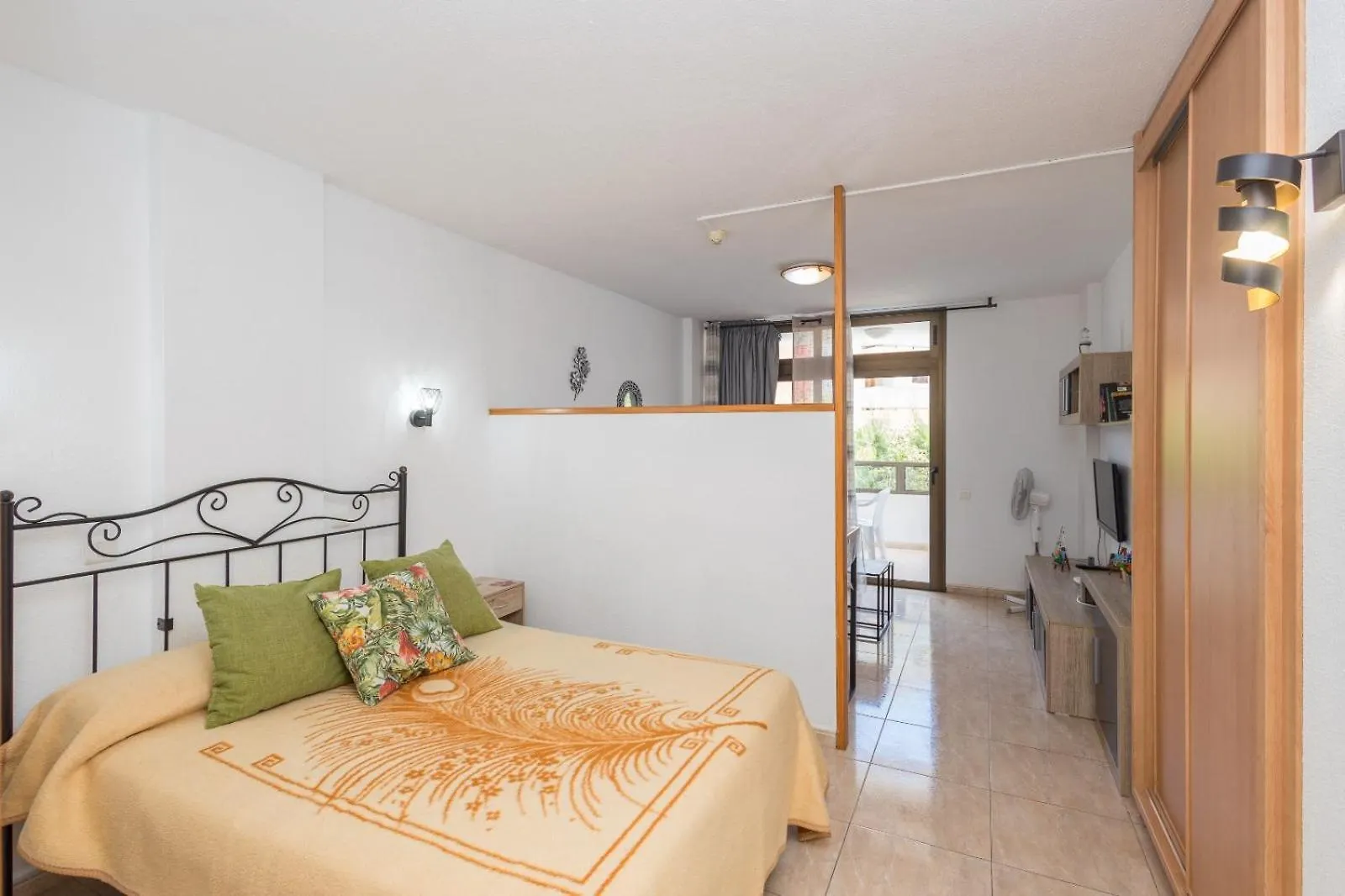 Lightbooking Las Arenas Playa Del Ingles Las Palmas de Gran Canaria 0*,  Spain