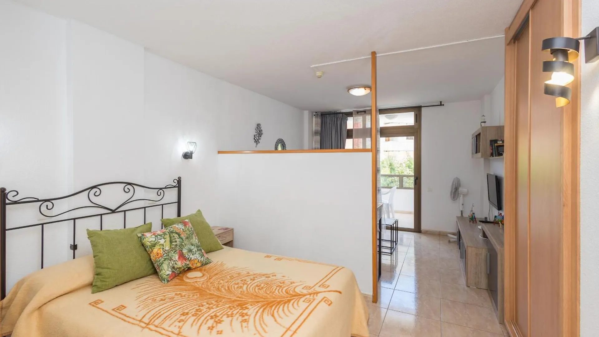 Lightbooking Las Arenas Playa Del Ingles Las Palmas de Gran Canaria Apartment